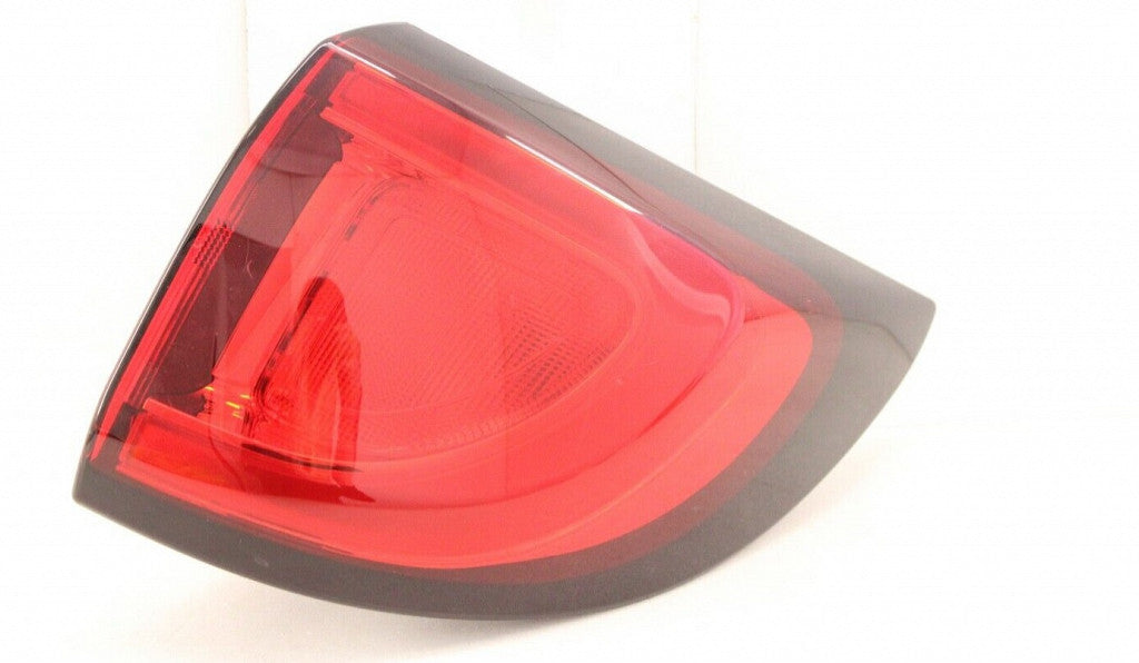 Tail Lamp Passenger Side Led Capareturn Restricted - Final Sale - No Warranty Coverage For Chrysler - CH2805112C