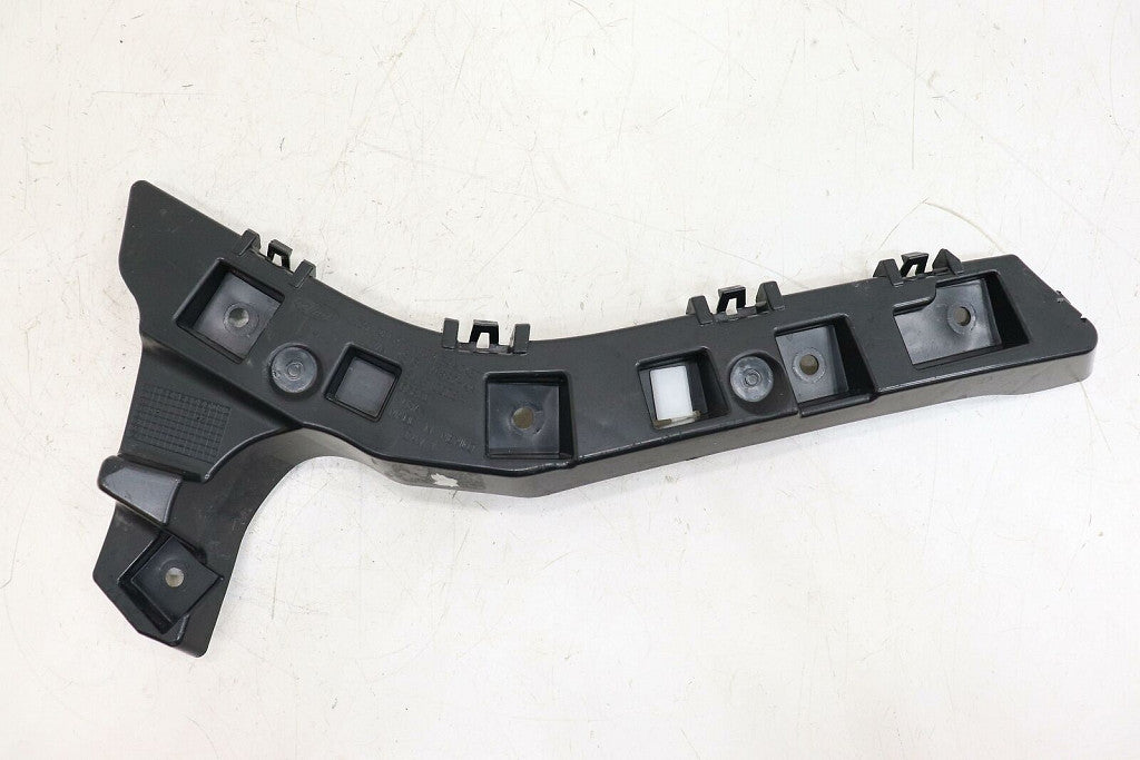 Bumper Bracket Rear Driver Side Inner For Ford - FO1142128