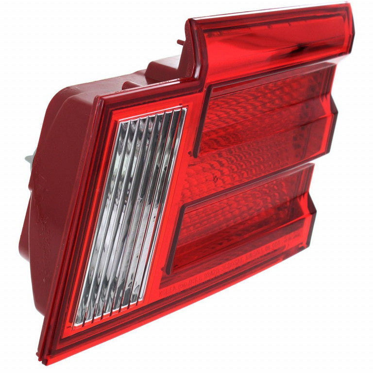 Trunk Lamp Passenger Side (Back-Up Lamp) Frontom Oct 01 High Quality For Kia - KI2801121