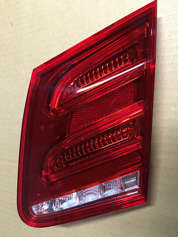 Trunk Lamp Driver Side (Backup Lamp) Sdn/Hyb Capa For Mercedes - MB2802109C