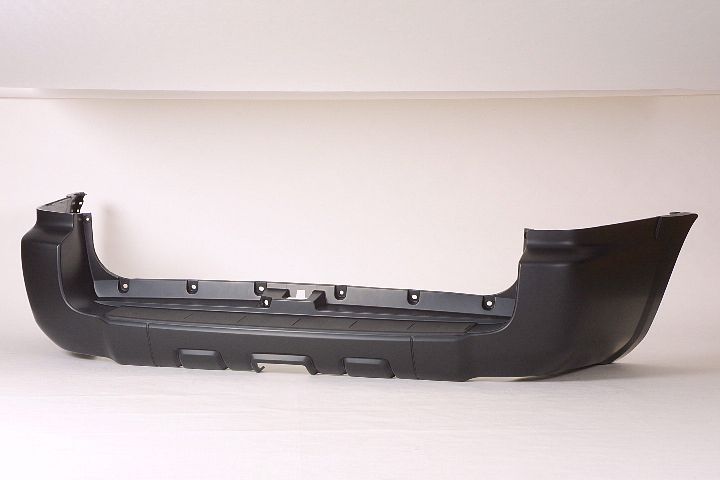 Bumper Rear Primed With Trailer Hitch/Textured Top Pad Capa For Toyota - TO1100253C