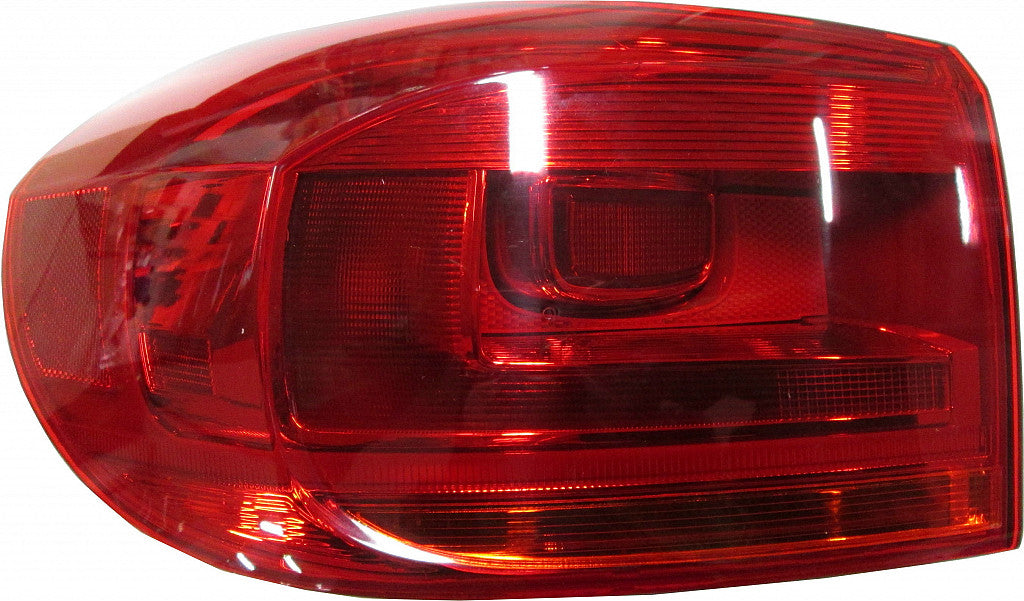Tail Lamp Passenger Side Frontom 9/6/11 High Quality For Volkswagen - vw2805110