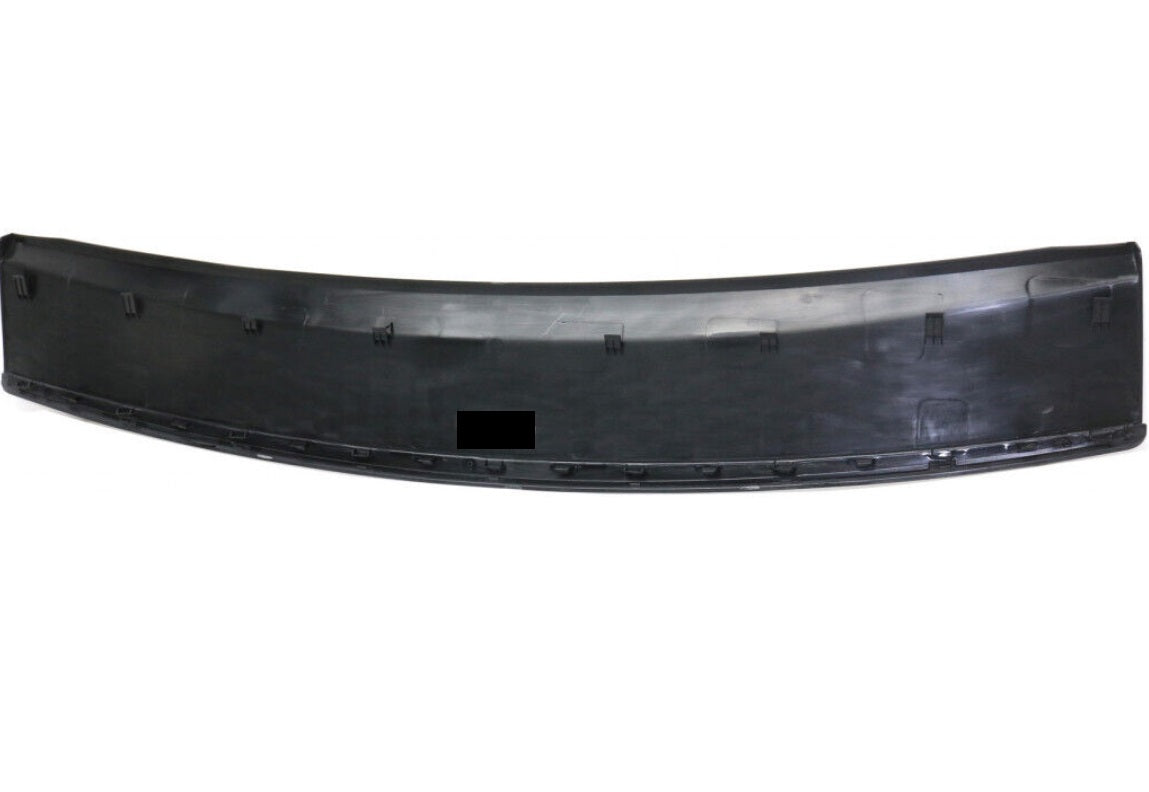 Bumper Step Pad Rear With Prime Strip For Chrysler - CH1191120