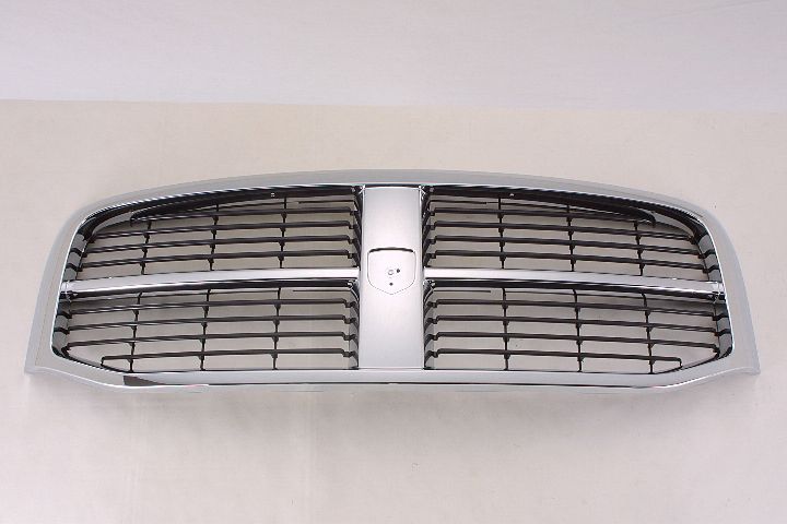Grille Chrome/Black For Dodge - CH1200282