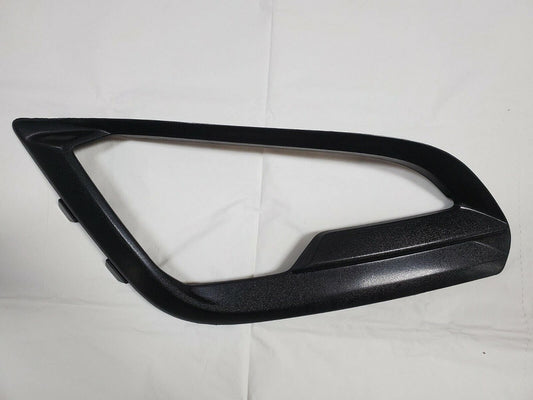 Fog Lamp Bezel Front Passenger Side Textured For Ford - FO1039185