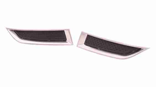 Grille Lower Passenger Side Outer Upper Matte-Black With Chrome Mldg For Gmc - GM1039155