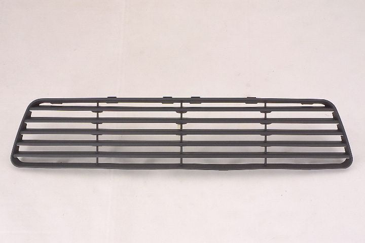 Grille Lower Center Without Red Line For Saturn - GM1200593