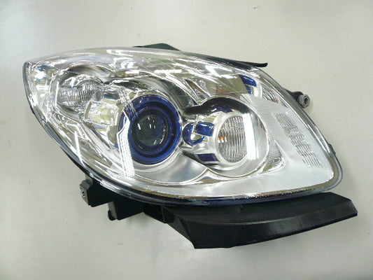 Head Lamp Passenger Side Hid With White Park Lamp Bulb Without Adaptive Headlamps Capareturn Restricted - Final Sale - No Warranty Coverage For Buick - GM2503378C