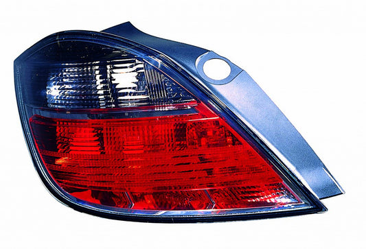 Tail Lamp Driver Side 4Dr High Quality For Saturn - GM2818198