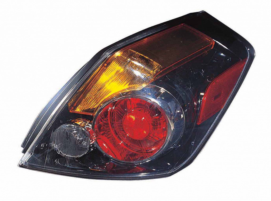 Tail Lamp Passenger Side High Quality For Nissan - ni2801176