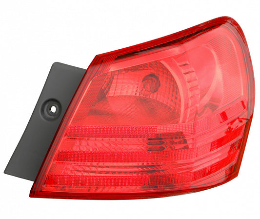 Tail Lamp Passenger Side Capa For Nissan - NI2801183C