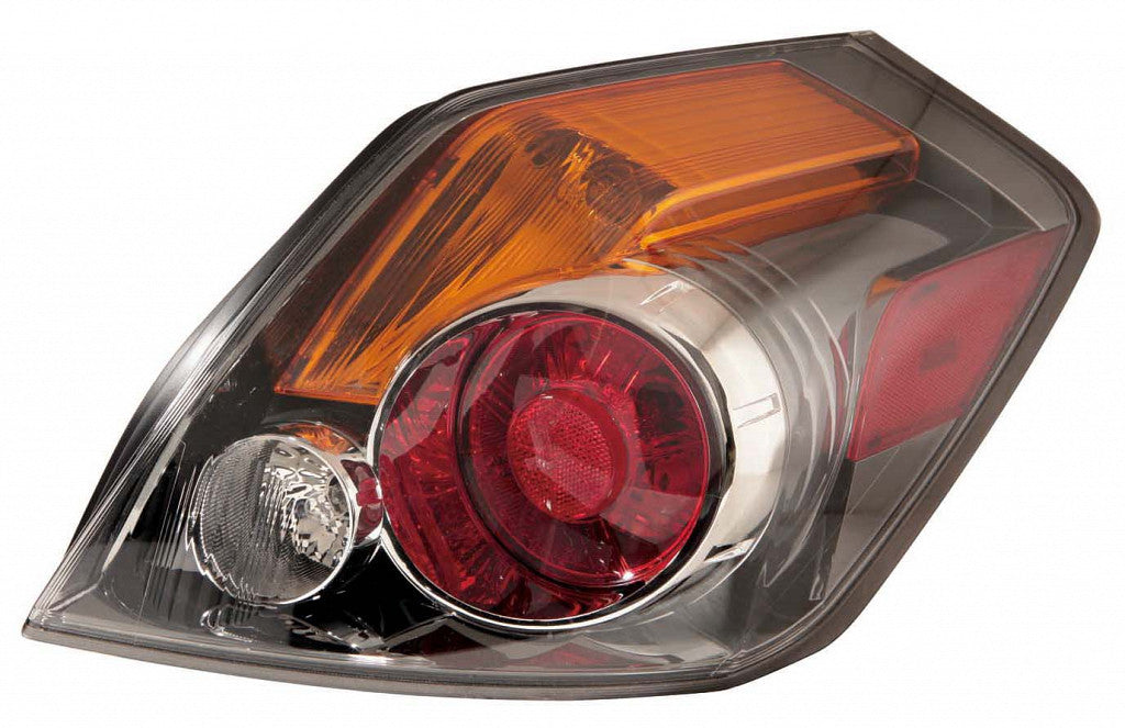 Tail Lamp Passenger Side Capa For Nissan - NI2801190C