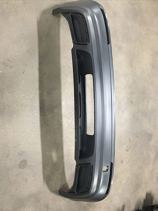 Bumper Rear Lower Textured Without Sensor/R-Line With Hitch Hole/Integral Moulding For Volkswagen - VW1115113