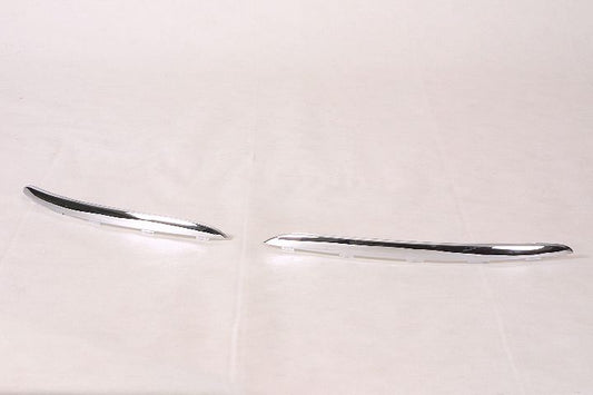 Grille Lower Moulding Chrome Passenger Side (Fog Lamp Cover Mldg) For Volkswagen - VW1213100