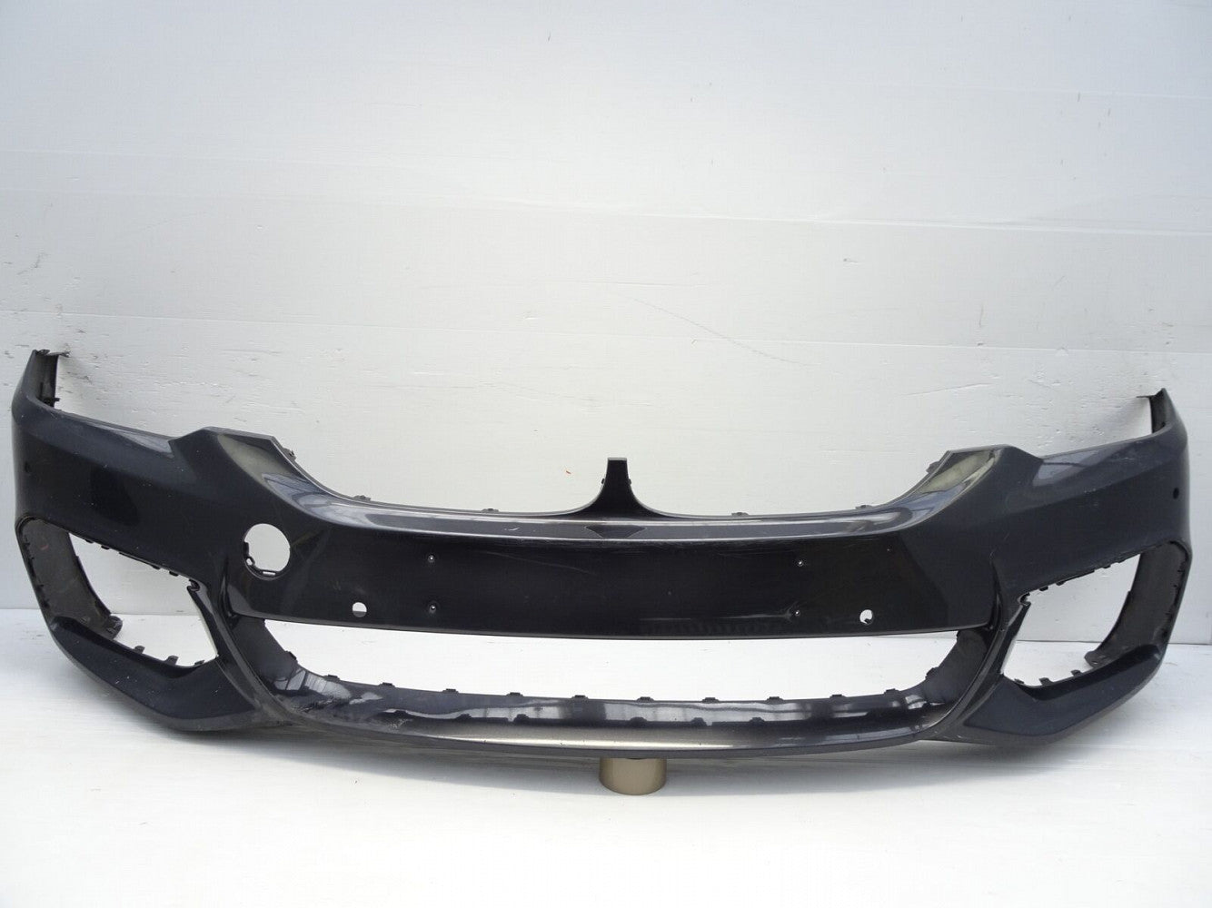 Bumper Front Primed With Park Distance/Park Assist/Washer/M-Pkg Capa For Bmw - BM1000470C