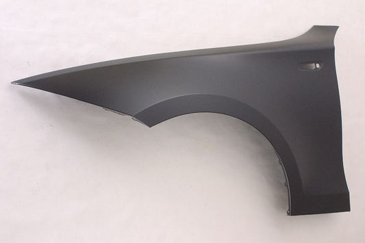Fender Front Driver Side Capa For Bmw - bm1240144c