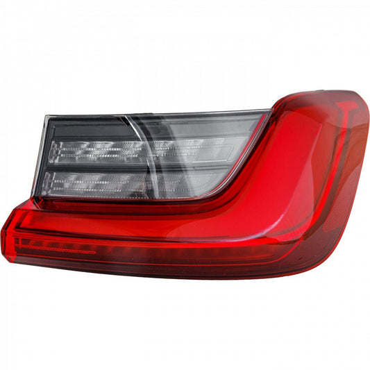 Tail Lamp Passenger Side Capareturn Restricted - Final Sale - No Warranty Coverage For Bmw - BM2805134C