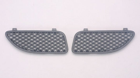 Grille Passenger Side Matte-Black Se For Pontiac - GM1200480