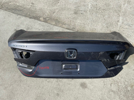 Trunk Lid For Honda - HO1800997U
